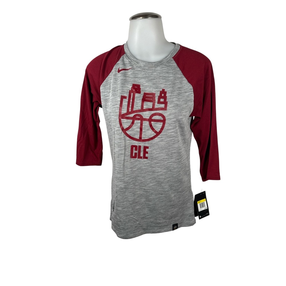 NWT Women's Nike NBA Cleveland Cavaliers T-Shirt 3/4 Sleeve Raglan Size Small